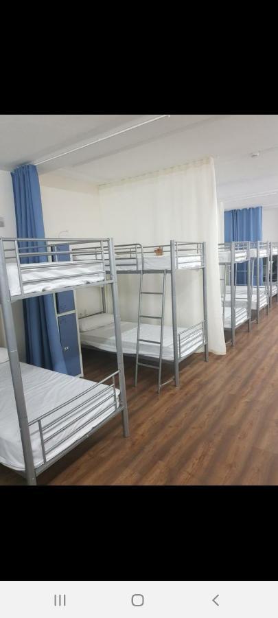 Albergue Turistico La Peregrina Овиедо Екстериор снимка